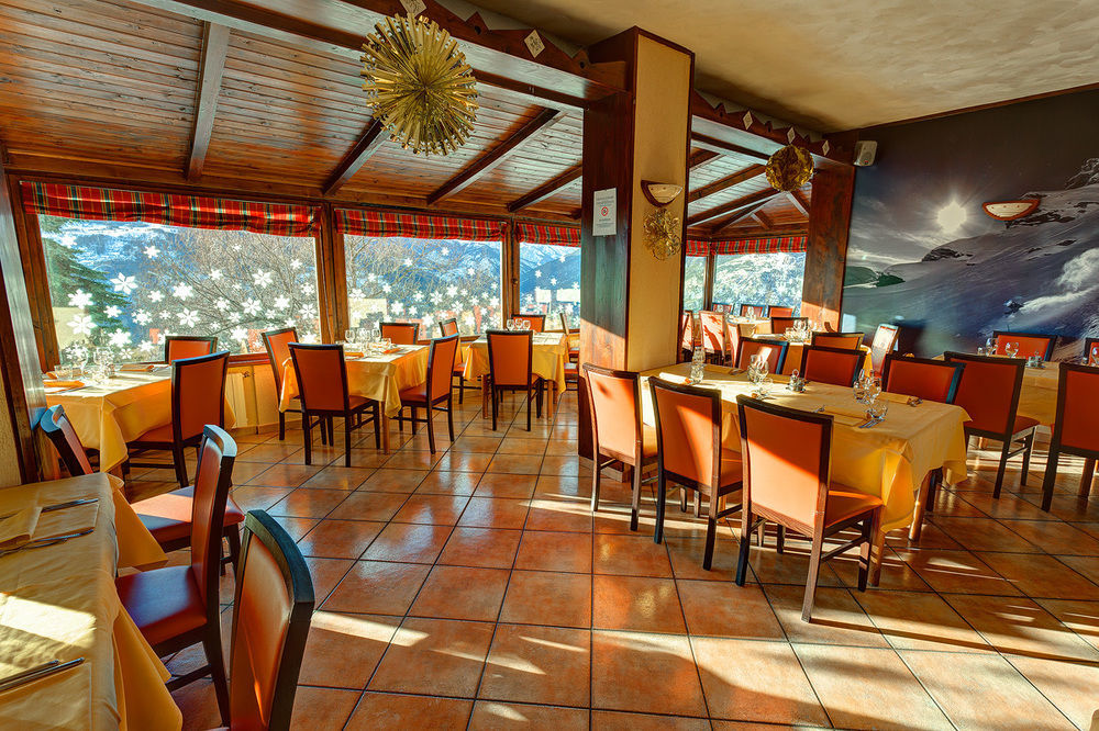 Hotel Miravalle Oulx Zewnętrze zdjęcie